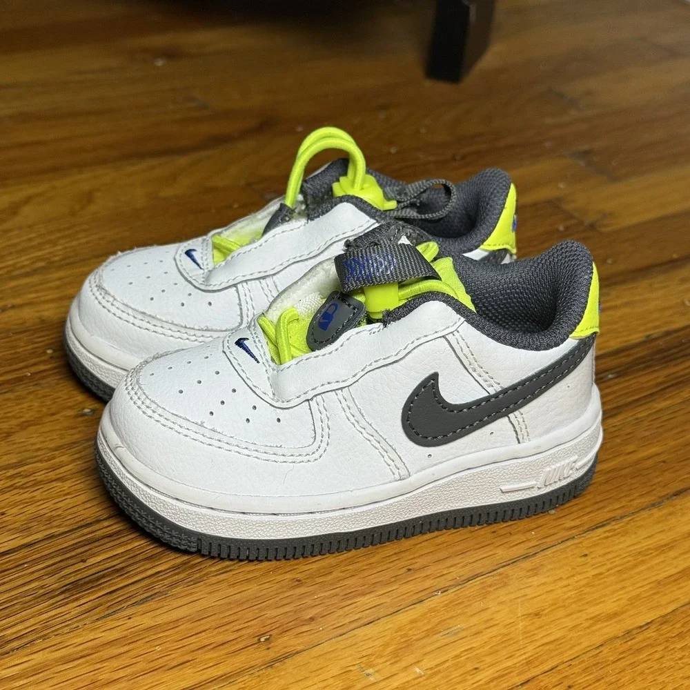 Nike Air Force 1 Low Toggle White Iron Grey Volt CU5289-101 Toddler 5C Sneaker